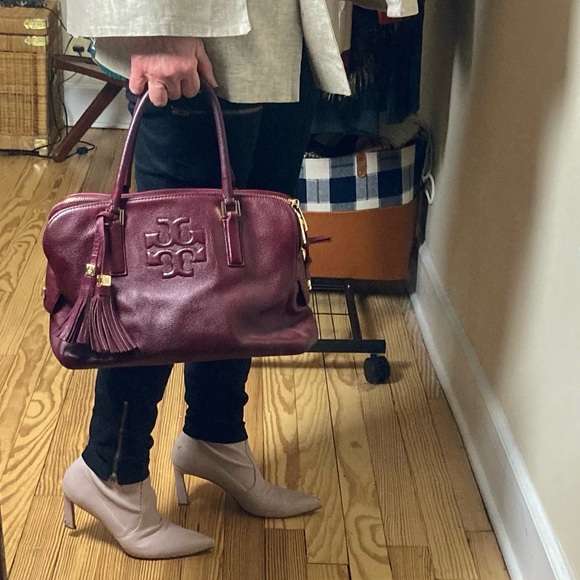 Tory Burch bag satchel leather handles spacious compartments burgundy red - Picture 3 of 16